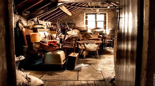 Leonie Antiquaire Brocanteur